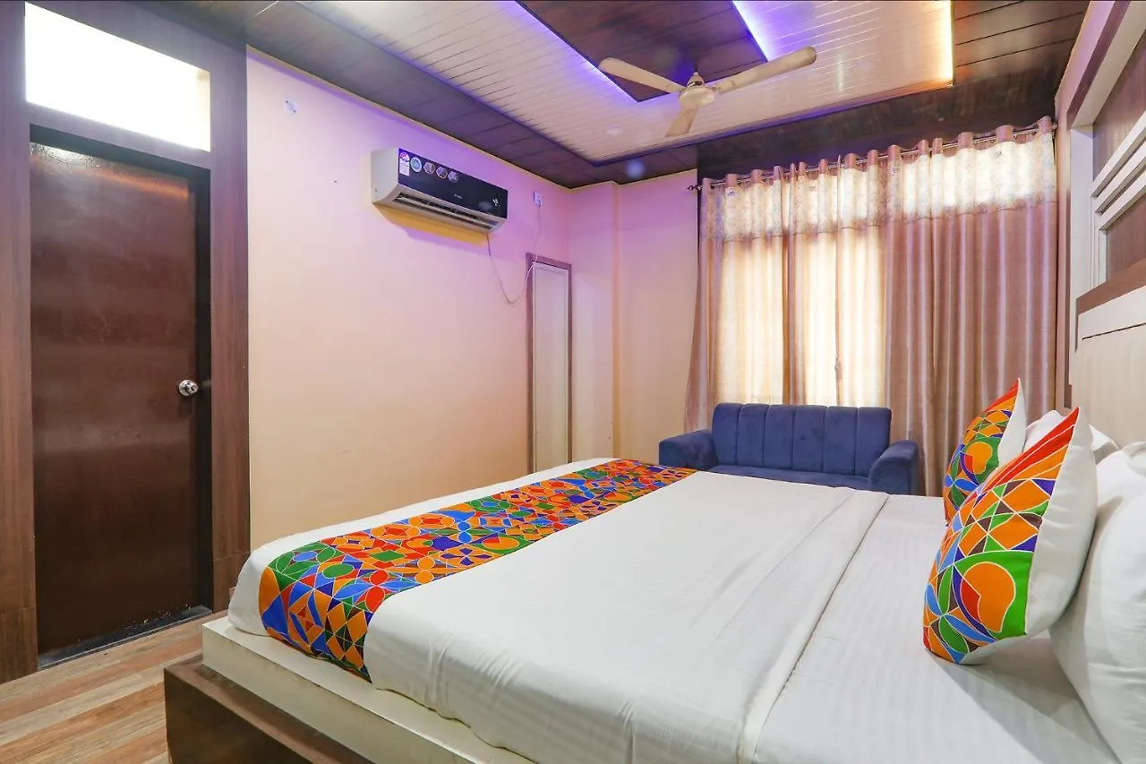 Fabhotel Saumendra Varanasi 3*,